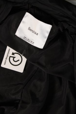 Dámská bunda  Bershka, Velikost S, Barva Černá, Cena  472,00 Kč