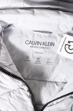 Дамско яке Calvin Klein, Размер XS, Цвят Черен, Цена 129,50 лв.