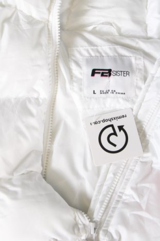 Γυναικείο μπουφάν Fb Sister, Μέγεθος M, Χρώμα Λευκό, Τιμή 18,30 €
