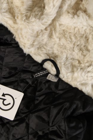 Γυναικείο μπουφάν H&M Divided, Μέγεθος S, Χρώμα Μαύρο, Τιμή 19,38 €