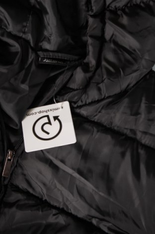 Γυναικείο μπουφάν Janina, Μέγεθος XL, Χρώμα Μαύρο, Τιμή 22,60 €