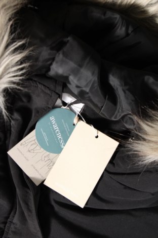 Dámska bunda  Mamalicious, Veľkosť M, Farba Čierna, Cena  31,73 €