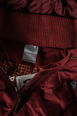Dámska bunda  Nike, Veľkosť M, Farba Červená, Cena  36,83 €