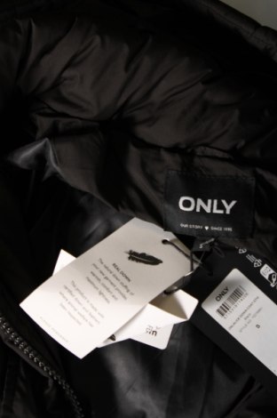 Dámská bunda  ONLY, Velikost S, Barva Černá, Cena  687,00 Kč