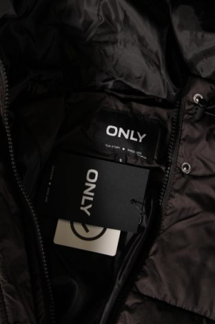 Dámska bunda  ONLY, Veľkosť S, Farba Čierna, Cena  28,76 €