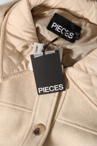 Damenjacke Pieces, Größe M, Farbe Ecru, Preis € 16,78