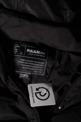 Dámska bunda  Pull&Bear, Veľkosť M, Farba Čierna, Cena  21,71 €