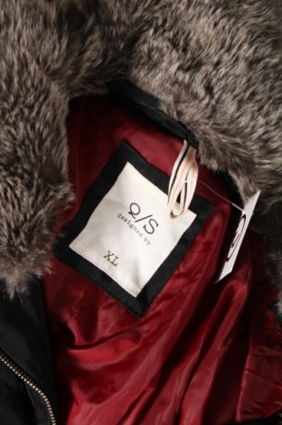 Γυναικείο μπουφάν Q/S by S.Oliver, Μέγεθος XL, Χρώμα Μαύρο, Τιμή 27,37 €