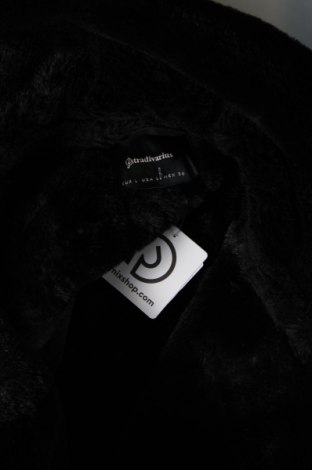 Dámska bunda  Stradivarius, Veľkosť L, Farba Čierna, Cena  18,75 €