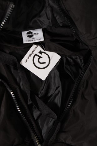 Dámska bunda  Takko Fashion, Veľkosť M, Farba Čierna, Cena  14,80 €