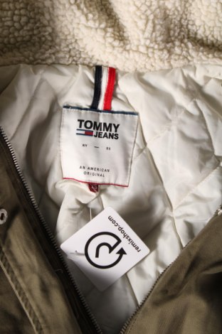 Γυναικείο μπουφάν Tommy Jeans, Μέγεθος XS, Χρώμα Πράσινο, Τιμή 97,49 €