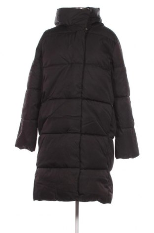 Γυναικείο μπουφάν Vero Moda, Μέγεθος M, Χρώμα Μαύρο, Τιμή 28,76 €