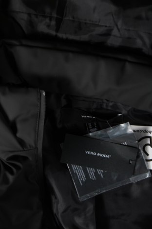 Γυναικείο μπουφάν Vero Moda, Μέγεθος S, Χρώμα Μαύρο, Τιμή 25,89 €