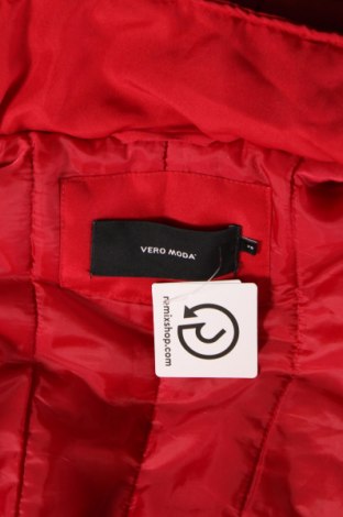 Dámska bunda  Vero Moda, Veľkosť XS, Farba Červená, Cena  13,72 €