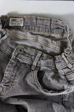 Dětské džíny  Pepe Jeans, Velikost 11-12y/ 152-158 cm, Barva Šedá, Cena  359,00 Kč