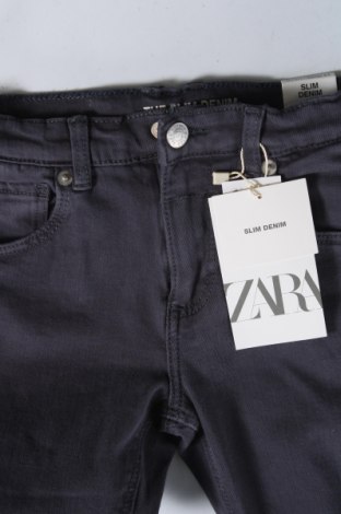 Детски дънки Zara, Размер 4-5y/ 110-116 см, Цвят Син, Цена 30,31 лв.