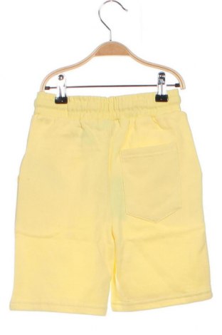 Pantaloni scurți pentru copii, Mărime 7-8y/ 128-134 cm, Culoare Galben, Preț 86,84 Lei