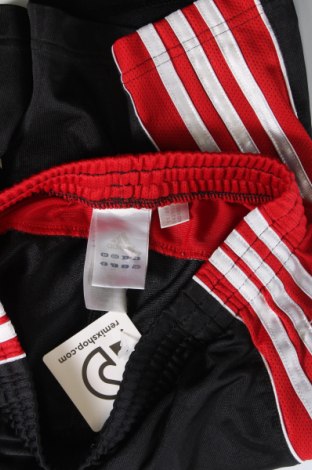 Pantaloni scurți pentru copii Adidas, Mărime 11-12y/ 152-158 cm, Culoare Negru, Preț 81,25 Lei