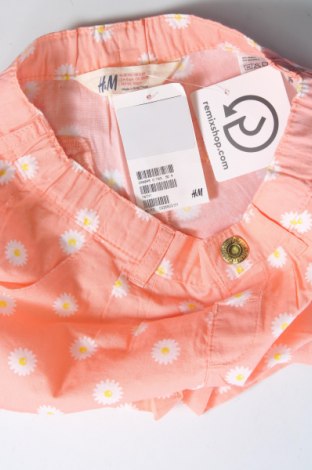 Παιδικό κοντό παντελόνι H&M, Μέγεθος 5-6y/ 116-122 εκ., Χρώμα Ρόζ , Τιμή 11,00 €