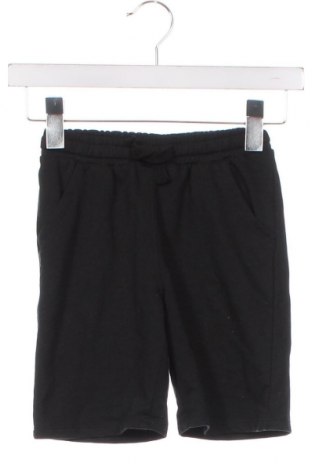 Παιδικό κοντό παντελόνι LC Waikiki, Μέγεθος 5-6y/ 116-122 εκ., Χρώμα Μαύρο, Τιμή 4,30 €
