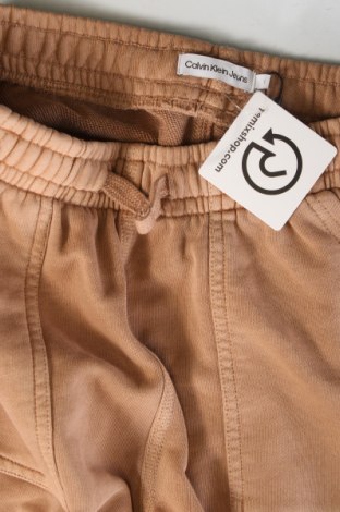 Detské nohavice  Calvin Klein Jeans, Veľkosť 11-12y/ 152-158 cm, Farba Béžová, Cena  30,62 €