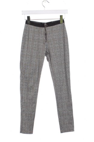 Dětské kalhoty  Reserved, Velikost 10-11y/ 146-152 cm, Barva Vícebarevné, Cena  160,00 Kč