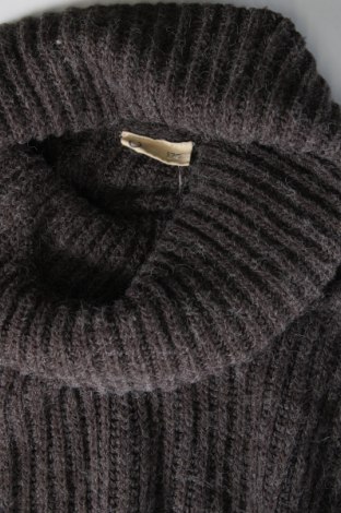 Παιδικό πουλόβερ U, Μέγεθος 14-15y/ 168-170 εκ., Χρώμα Καφέ, Τιμή 6,00 €
