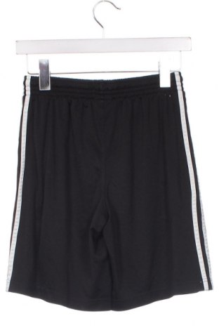 Παιδικό κοντό παντελόνι Adidas, Μέγεθος 14-15y/ 168-170 εκ., Χρώμα Μαύρο, Τιμή 16,82 €