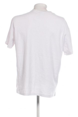 Herren Shirt Urban Classics, Größe M, Farbe Weiß, Preis 15,00 €