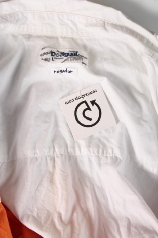 Ανδρικό πουκάμισο Desigual, Μέγεθος L, Χρώμα Λευκό, Τιμή 15,19 €