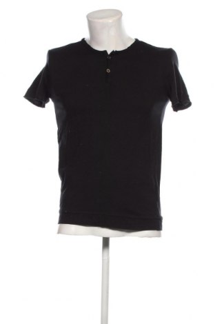 Herren T-Shirt Bershka, Größe S, Farbe Schwarz, Preis € 4,01