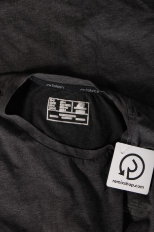 Ανδρικό t-shirt New Balance, Μέγεθος M, Χρώμα Γκρί, Τιμή 12,83 €