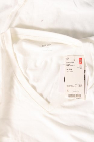 Мъжка тениска Uniqlo, Размер S, Цвят Бял, Цена 31,00 лв.