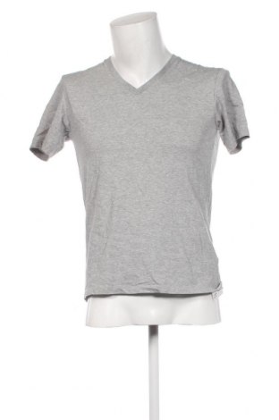 Мъжка тениска Uniqlo, Размер S, Цвят Сив, Цена 10,50 лв.