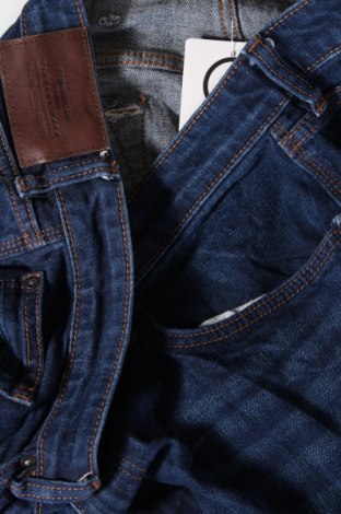 Pánske džínsy  Marks & Spencer, Veľkosť XL, Farba Modrá, Cena  17,23 €