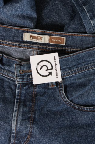Pánske džínsy  Pioneer, Veľkosť M, Farba Modrá, Cena  10,46 €