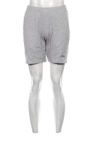 Ανδρικό κοντό παντελόνι, Μέγεθος S, Χρώμα Γκρί, Τιμή 8,50 €