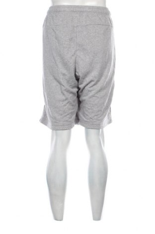 Pantaloni scurți de bărbați Adidas, Mărime XXL, Culoare Gri, Preț 111,84 Lei