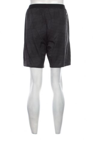 Herren Shorts Adidas, Größe S, Farbe Mehrfarbig, Preis 20,11 €