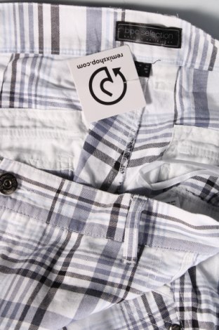 Мъжки къс панталон Bpc Bonprix Collection, Размер XL, Цвят Многоцветен, Цена 25,00 лв.