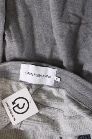 Pánske kraťasy  Calvin Klein Jeans, Veľkosť S, Farba Sivá, Cena  31,19 €