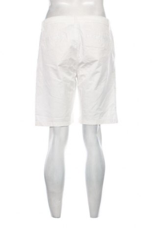 Мъжки къс панталон Closed, Размер M, Цвят Бял, Цена 96,00 лв.