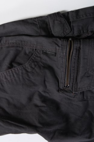 Мъжки къс панталон Decathlon, Размер S, Цвят Сив, Цена 25,00 лв.