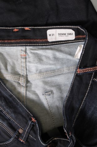 Pantaloni scurți de bărbați Denim 1982, Mărime M, Culoare Albastru, Preț 82,24 Lei