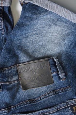 Męskie szorty Garcia Jeans, Rozmiar S, Kolor Niebieski, Cena 86,36 zł