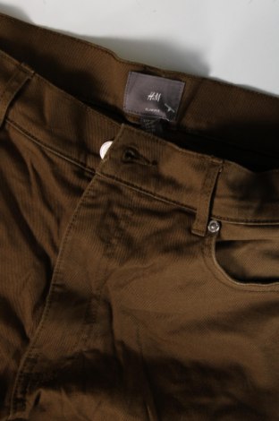 Pantaloni scurți de bărbați H&M, Mărime M, Culoare Verde, Preț 82,24 Lei