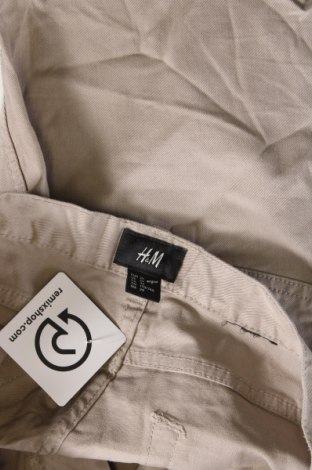 Мъжки къс панталон H&M, Размер S, Цвят Бежов, Цена 25,00 лв.