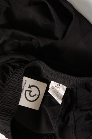 Мъжки къс панталон HMIYA, Размер L, Цвят Черен, Цена 25,00 лв.