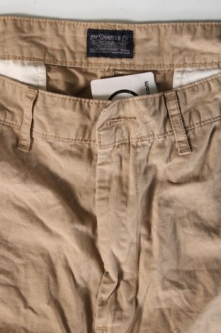 Herren Shorts Levi's, Größe M, Farbe Beige, Preis 28,53 €