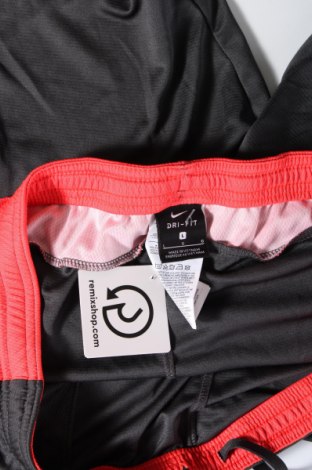 Herren Shorts Nike, Größe L, Farbe Grau, Preis 23,66 €
